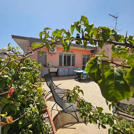 Apartment Stella-guesthouse Solarino
